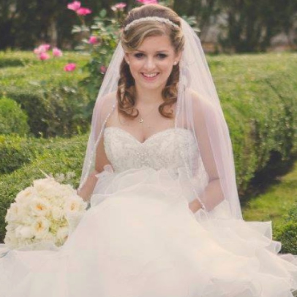 Meet your Posher, Alyssa